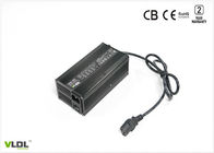 Portable LiFePO4 que compite con el cargador de batería 18.2V 15A 170*90*63 de carga automático milímetro
