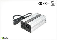 Cargador portátil ligero de 24V 5A para las baterías automotrices con 3 - Pin XLR o conector de clips