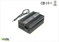 Silla de rueda 2A cargador de batería de 48 voltios, SLA/cargador de batería de ión de litio con la caja de plata negra