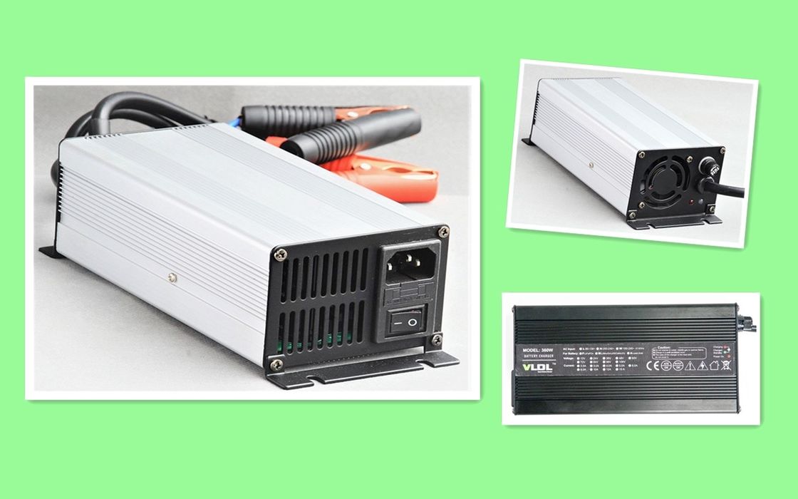 Cargador de batería elegante automático de 5 etapas 24 voltios 12 amperios de CE y ROHS certificados